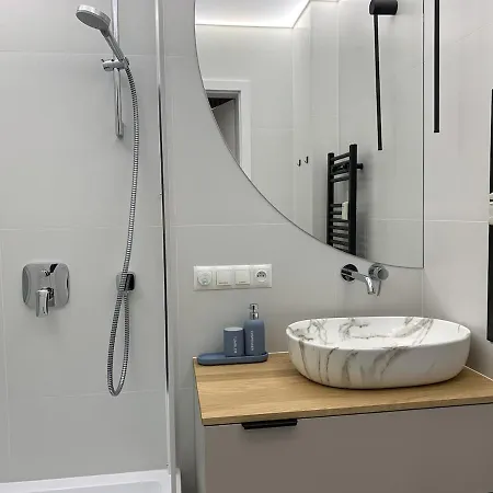 Klimatyczny W Sercu Wroclawia Apartment